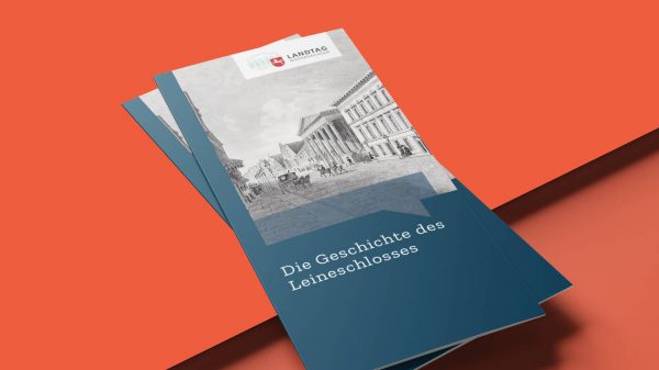Flyer-Design im neuen Corporate-Design für den Niedersächsischen Landtag von Orange Cube Hamburg